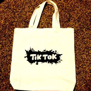 Tik tok baggie